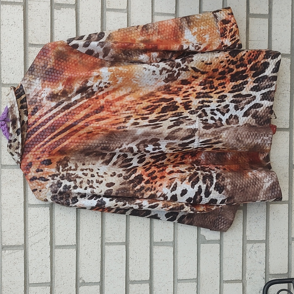 Leopard Jacket* - Picture 9 of 10